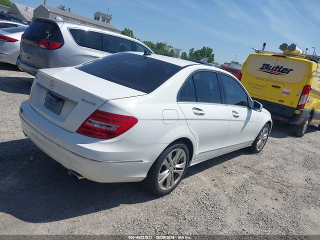 45227625 :رقم المزاد ، WDDGF8AB1DR270714 vin ، 2013 Mercedes-benz C 300 Luxury 4matic مزاد بيع