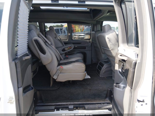 Продаж на аукціоні авто 2021 Gmc Savana Cargo Rwd 3500 Extended Wheelbase Ls, vin: 1GJZ7NF78M1304710, номер лоту: 45227658
