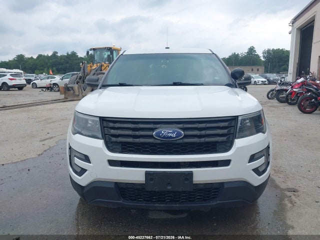Ford Utility Police Interceptor 2017 1FM5K8AR6HGB72401 Image 12
