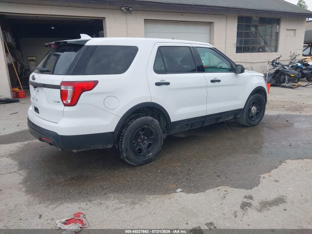 Ford Utility Police Interceptor 2017 1FM5K8AR6HGB72401 Image 4