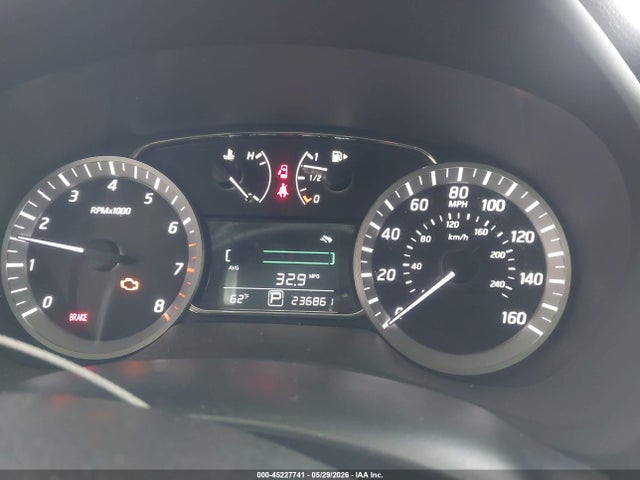 45227741 :رقم المزاد ، 3N1AB7AP9FY299430 vin ، 2015 Nissan Sentra Sr مزاد بيع