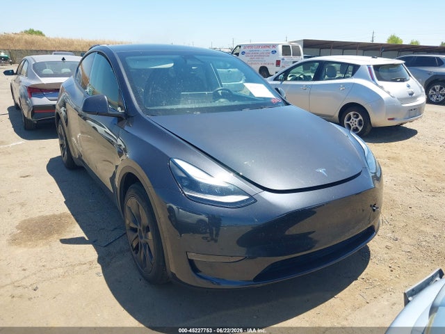 Aukcja sprzedaży 2025 Tesla Model Y Long Range Dual Motor All-wheel Drive, vin: 7SAYGDEE1SF318310, numer aukcji: 45227753