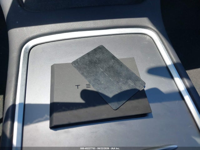 Aukcja sprzedaży 2025 Tesla Model Y Long Range Dual Motor All-wheel Drive, vin: 7SAYGDEE1SF318310, numer aukcji: 45227753