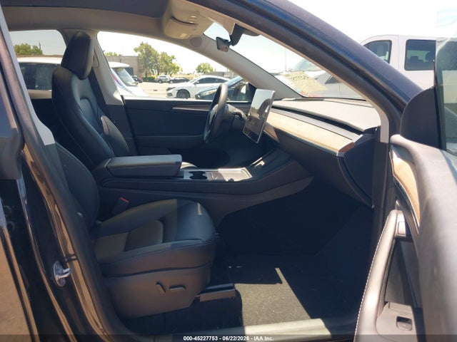 Aukcja sprzedaży 2025 Tesla Model Y Long Range Dual Motor All-wheel Drive, vin: 7SAYGDEE1SF318310, numer aukcji: 45227753