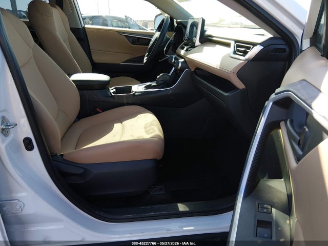 JTMMWRFV3SD290575 Toyota Rav4 Hybrid Le