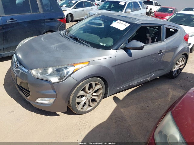 2013 Hyundai Veloster Base W/black მანქანა იყიდება აუქციონზე, vin: KMHTC6AD6DU089186, აუქციონის ნომერი: 45227794
