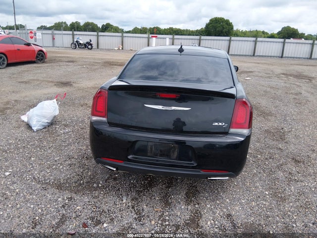 2020 Chrysler 300 300s მანქანა იყიდება აუქციონზე, vin: 2C3CCABT9LH179211, აუქციონის ნომერი: 45227807