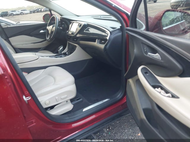 45227835 :رقم المزاد ، LRBFX1SA1JD009123 vin ، 2018 Buick Envision Essence مزاد بيع