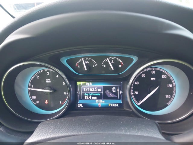 45227835 :رقم المزاد ، LRBFX1SA1JD009123 vin ، 2018 Buick Envision Essence مزاد بيع