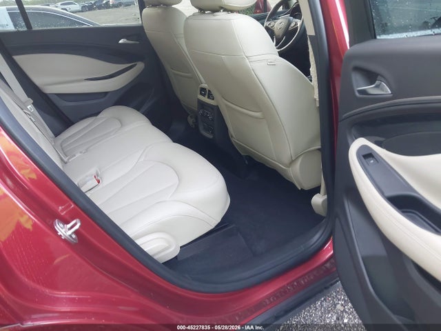 45227835 :رقم المزاد ، LRBFX1SA1JD009123 vin ، 2018 Buick Envision Essence مزاد بيع