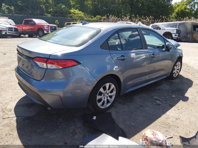 Продажа на аукционе авто 2021 Toyota Corolla Le, vin: 5YFEPMAE0MP228787, номер лота: 45227850
