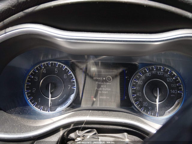 Продаж на аукціоні авто 2015 Chrysler 200 Limited, vin: 1C3CCCAB6FN503862, номер лоту: 45227872