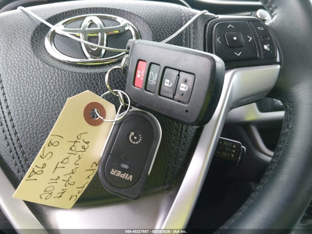 Toyota Highlander Xle V6 2016 5TDJKRFH2GS344615 Image 11