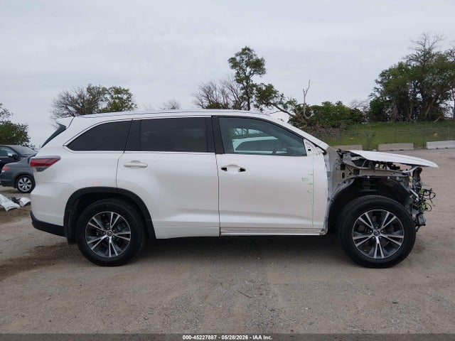 Toyota Highlander Xle V6 2016 5TDJKRFH2GS344615 Image 14