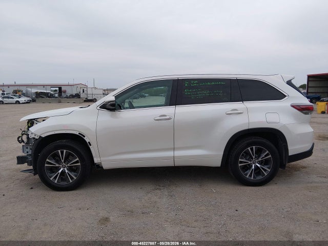Toyota Highlander Xle V6 2016 5TDJKRFH2GS344615 Image 15