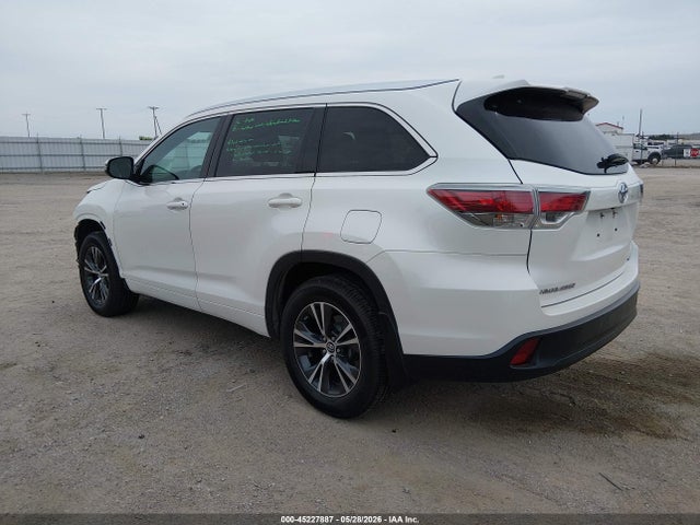 Toyota Highlander Xle V6 2016 5TDJKRFH2GS344615 Image 3