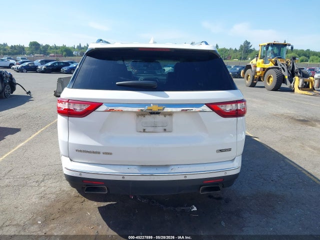 1GNEVJKW2JJ187033 Chevrolet Traverse Premier