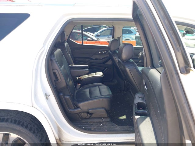 1GNEVJKW2JJ187033 Chevrolet Traverse Premier