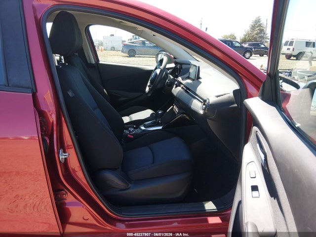 3MYDLBYV6HY178647 Toyota YARIS IA