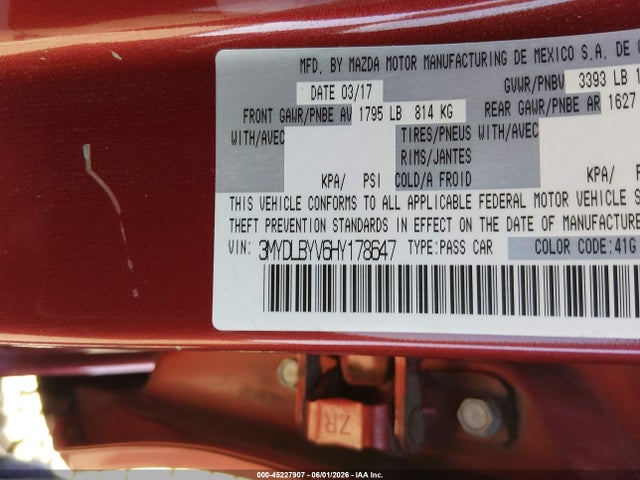 3MYDLBYV6HY178647 Toyota YARIS IA