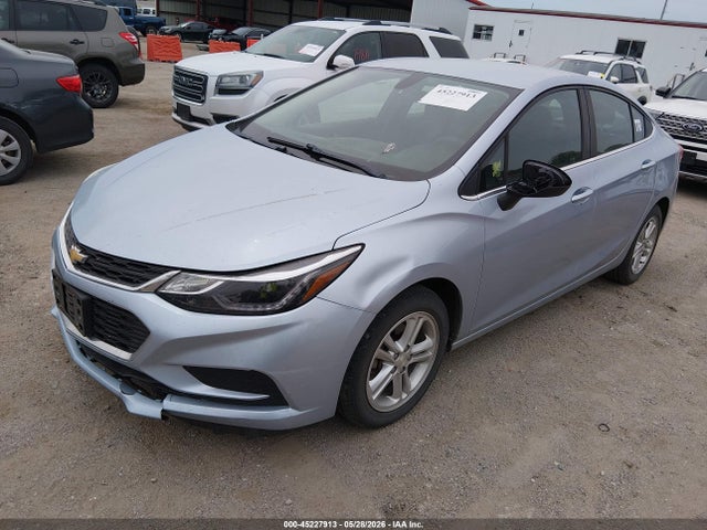 Chevrolet Cruze Lt Auto 2017 1G1BE5SM4H7122945 Image 2