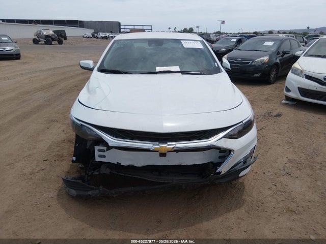 1G1ZC5STXRF175295 Chevrolet Malibu Fwd 1fl