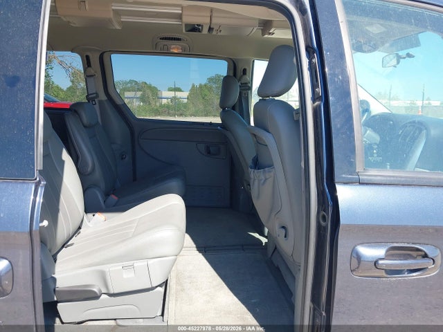 45227978 :رقم المزاد ، 2A4GP54L67R274583 vin ، 2007 Chrysler Town & Country Touring مزاد بيع