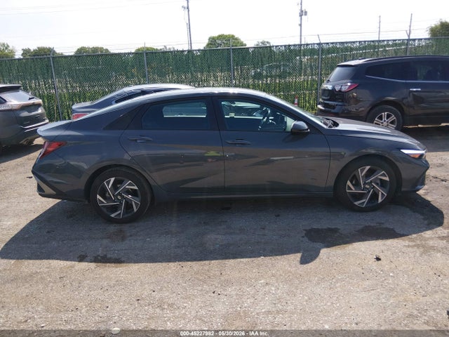 KMHLM4DG1SU938032 Hyundai Elantra Sel Sport