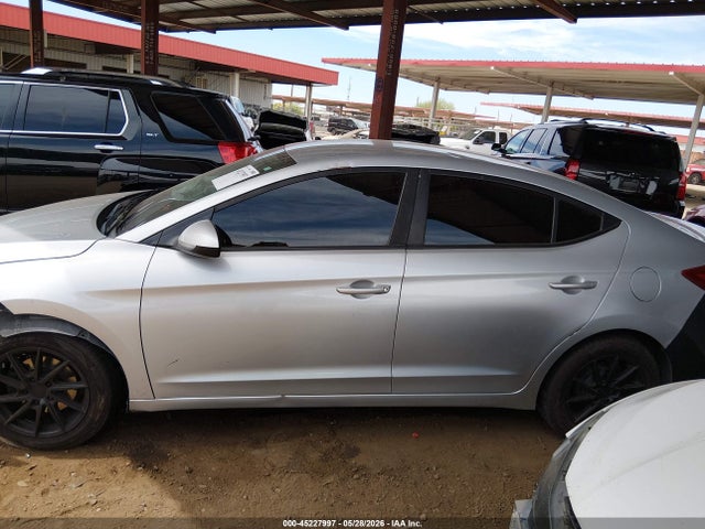 Auction sale of the 2018 Hyundai Elantra Se, vin: 5NPD74LF2JH338993, lot number: 45227997