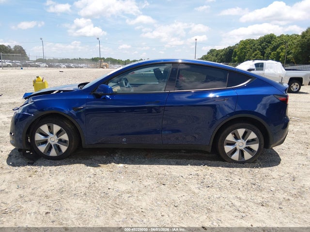 45228030 :رقم المزاد ، 7SAYGDEE4PA086032 vin ، 2023 Tesla Model Y Awd/long Range Dual Motor All-wheel Drive مزاد بيع