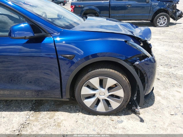 45228030 :رقم المزاد ، 7SAYGDEE4PA086032 vin ، 2023 Tesla Model Y Awd/long Range Dual Motor All-wheel Drive مزاد بيع