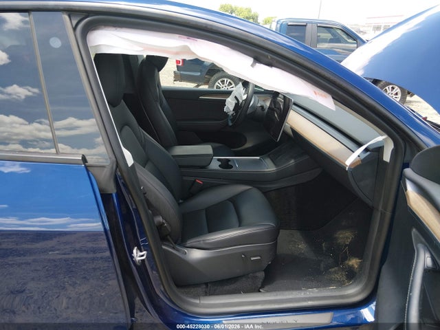 45228030 :رقم المزاد ، 7SAYGDEE4PA086032 vin ، 2023 Tesla Model Y Awd/long Range Dual Motor All-wheel Drive مزاد بيع