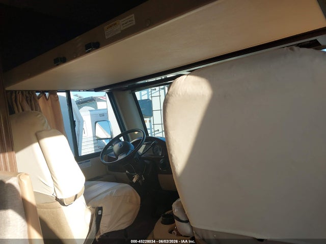 Продаж на аукціоні авто 2017 Ford F53, vin: 1F65F5DY3H0A02535, номер лоту: 45228034