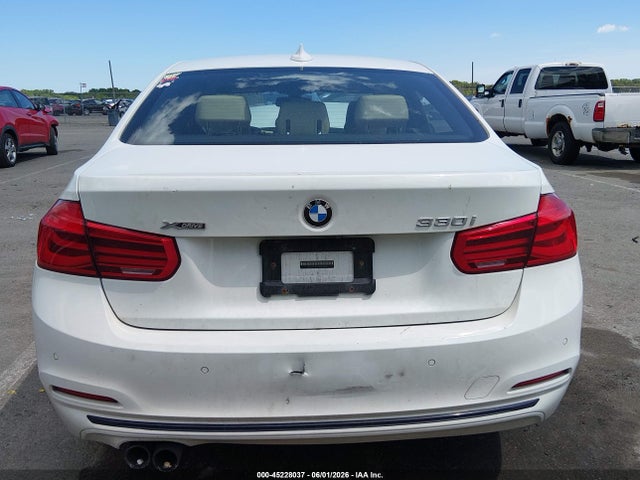 2017 Bmw 330i Xdrive მანქანა იყიდება აუქციონზე, vin: WBA8D9G35HNU61749, აუქციონის ნომერი: 45228037