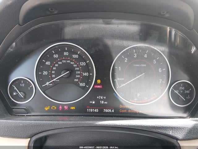 2017 Bmw 330i Xdrive მანქანა იყიდება აუქციონზე, vin: WBA8D9G35HNU61749, აუქციონის ნომერი: 45228037