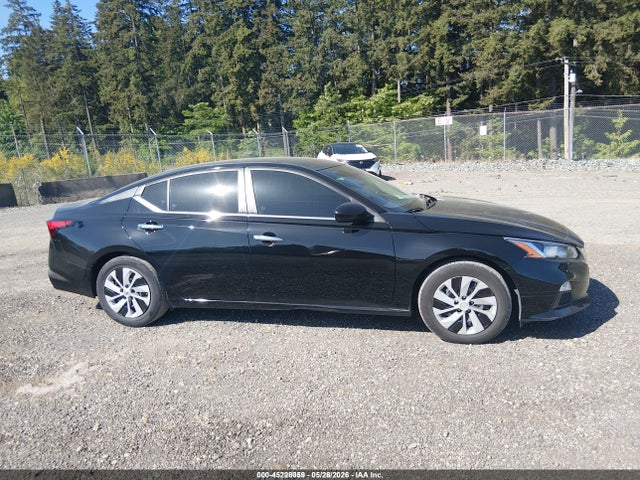 1N4BL4BV1MN335542 Nissan Altima S Fwd