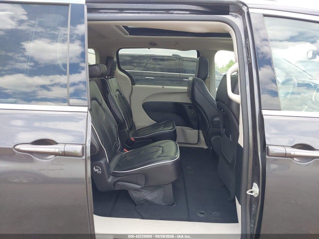 2023 Chrysler Pacifica Limited მანქანა იყიდება აუქციონზე, vin: 2C4RC1GG2PR582125, აუქციონის ნომერი: 45228065