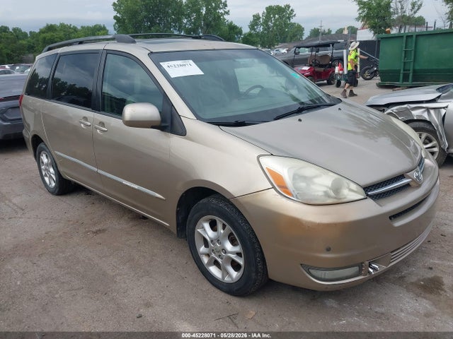 45228071 :رقم المزاد ، 5TDBA22C25S031635 vin ، 2005 Toyota Sienna Xle Limited مزاد بيع