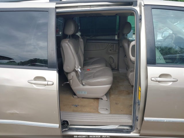 Aukcja sprzedaży 2005 Toyota Sienna Xle Limited, vin: 5TDBA22C25S031635, numer aukcji: 45228071