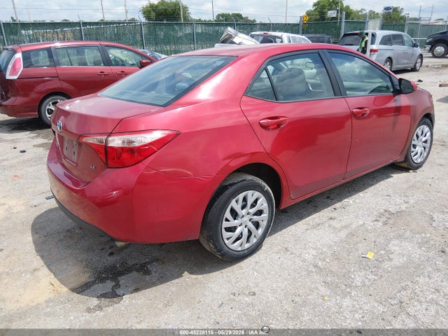 Toyota COROLLA LE 2018 5YFBURHE0JP753553 Image 4