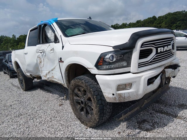 45228117 :رقم المزاد ، 3C6UR5FL2JG326375 vin ، 2018 Ram 2500 Laramie  4x4 6'4 Box مزاد بيع