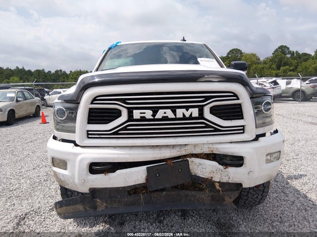 45228117 :رقم المزاد ، 3C6UR5FL2JG326375 vin ، 2018 Ram 2500 Laramie  4x4 6'4 Box مزاد بيع