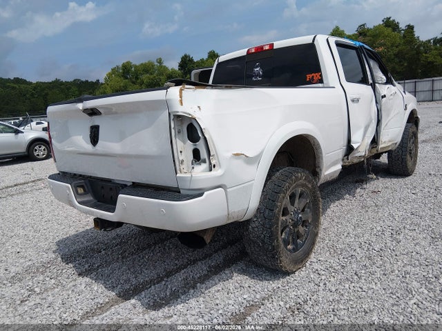 45228117 :رقم المزاد ، 3C6UR5FL2JG326375 vin ، 2018 Ram 2500 Laramie  4x4 6'4 Box مزاد بيع