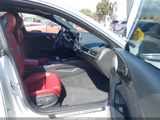 Продажа на аукционе авто 2018 Audi S5 3.0t Premium Plus, vin: WAUB4CF5XJA101251, номер лота: 45228132