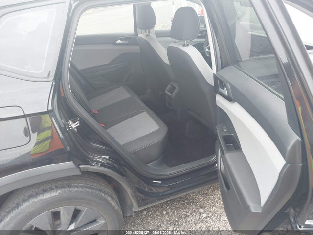 Продажа на аукционе авто 2022 Volkswagen Taos 1.5t S, vin: 3VVMX7B24NM008502, номер лота: 45228137