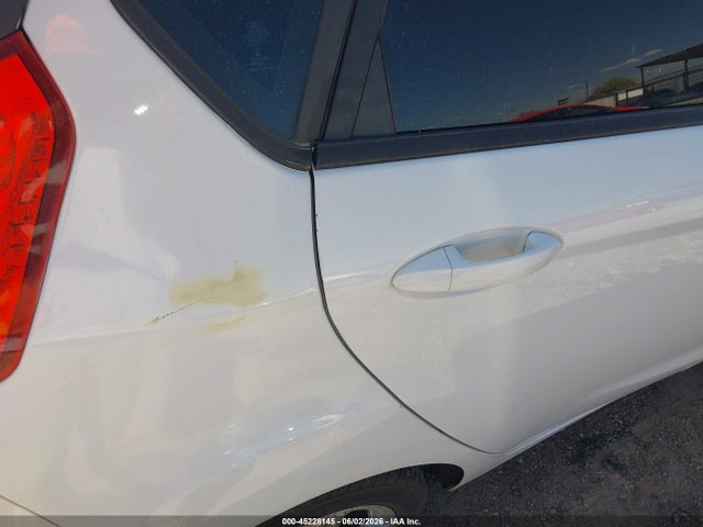 Ford FIESTA SE 2018 3FADP4EJ3JM118814 Image 12