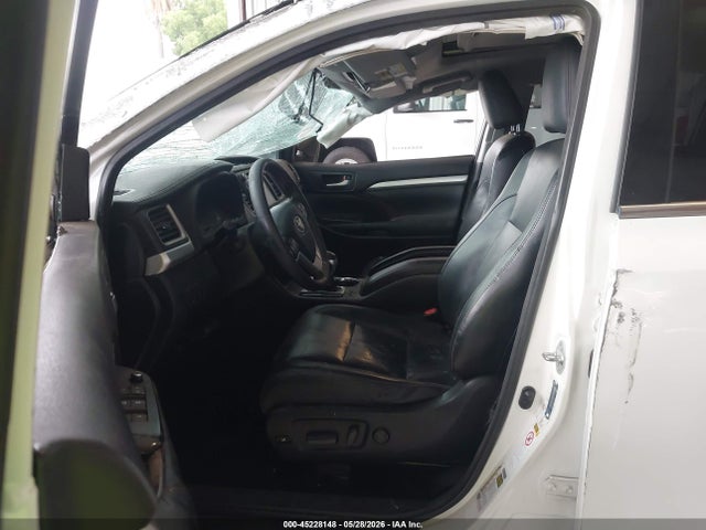 Toyota Highlander Xle V6 2015 5TDKKRFH0FS080930 Image 5
