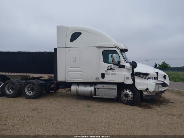 Freightliner New Cascadia 126 2020 3AKJHHDR0LSLX7917 Image 15