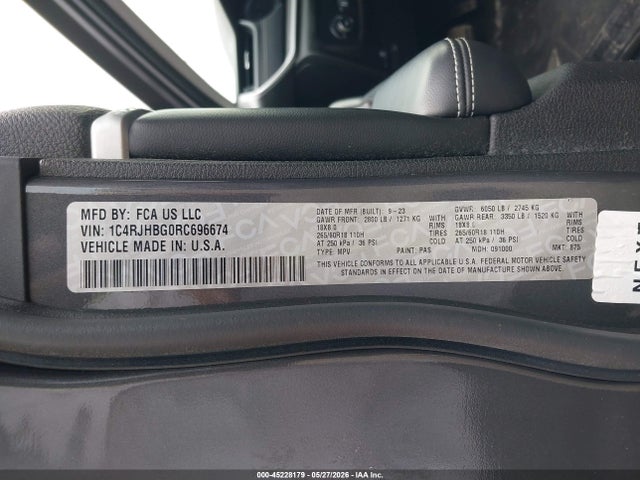 Продаж на аукціоні авто 2024 Jeep Grand Cherokee Limited 4x4, vin: 1C4RJHBG0RC696674, номер лоту: 45228179
