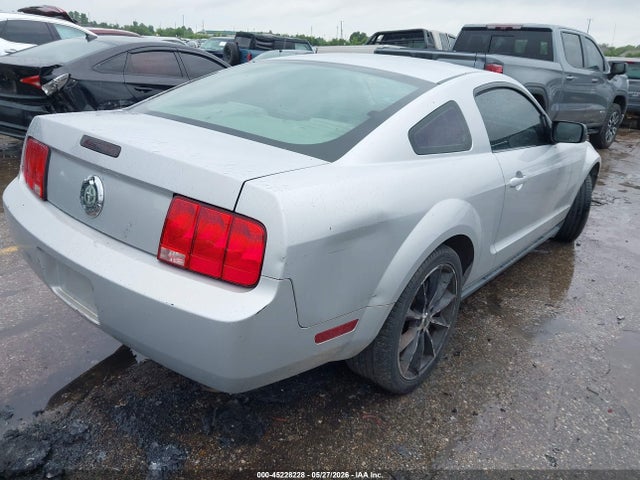 Продаж на аукціоні авто 2007 Ford Mustang V6 Deluxe/v6 Premium, vin: 1ZVFT80N875244100, номер лоту: 45228228
